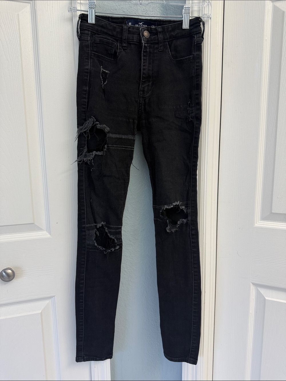Hollister Black distressed high rise super skinny Jeans size 0 regular 24/30